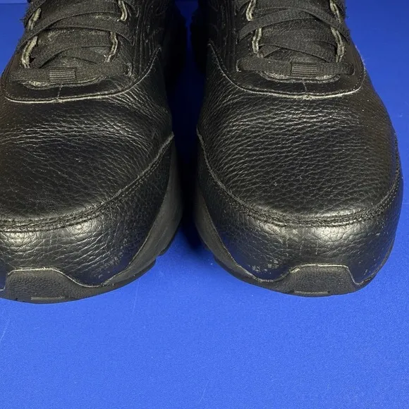 Brooks Addiction Walker 2 Triple Black Walking Shoes Sneakers Men's Size 11 4E
