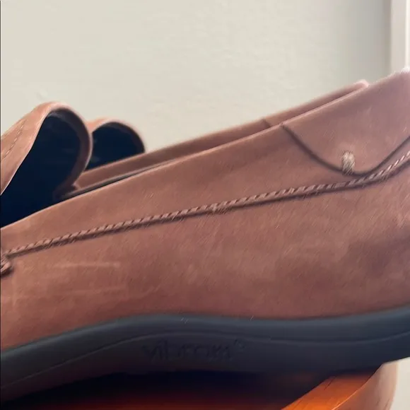 Brooks Brothers Brown Suede Loafers Slip-On Style made in ITALY