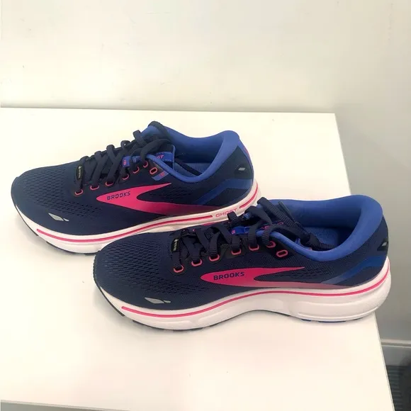 Brooks Ghost 15 GTX Gore-Tex Women's Running Walking Shoe Sneaker