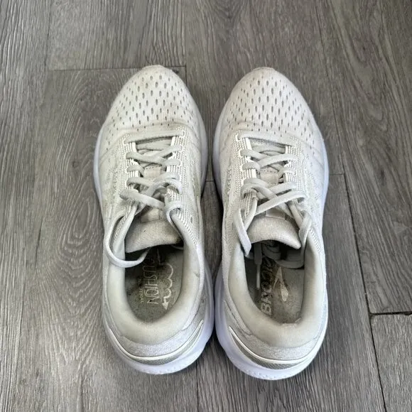 Brooks Ghost 16 Womens 8 Shoes White Sneaker Running Walking 1204071B151*