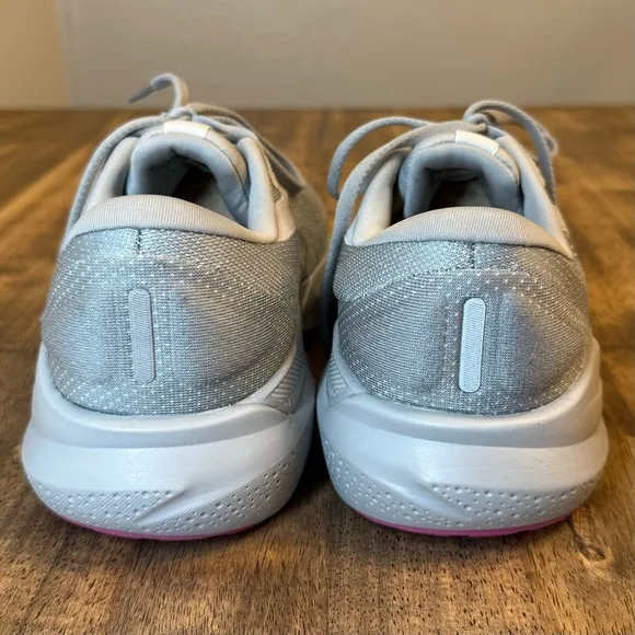 Brooks Women’s Adrenaline GTS 24 Stability Running Walking Shoe Gray Size 9 2E