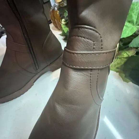 Brown Knee-High Boots With Buckle &amp; Side Zipper