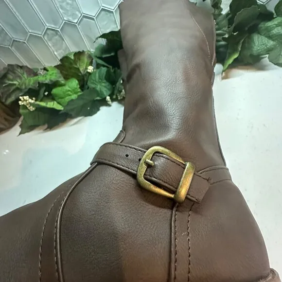 Brown Knee-High Boots With Buckle &amp; Side Zipper