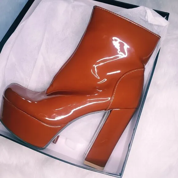 BROWN PLATFORM PATENT GOGO BOOTS