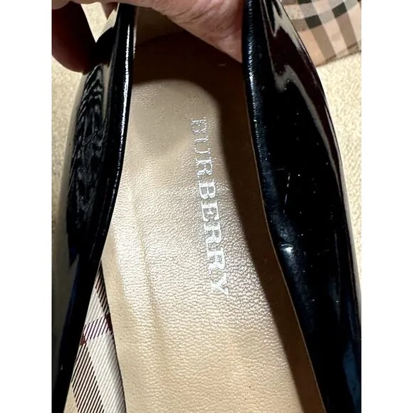Burberry Black Patent Leather Round Toe Classic Pumps Heels Shoes Size 40