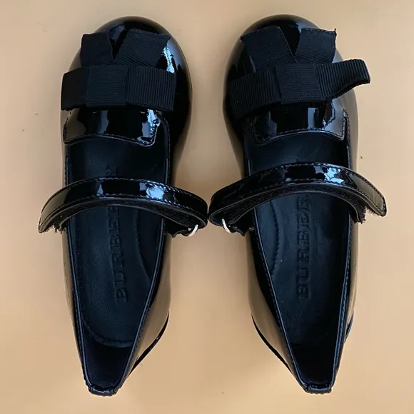 Burberry kid  marry Jane shoes