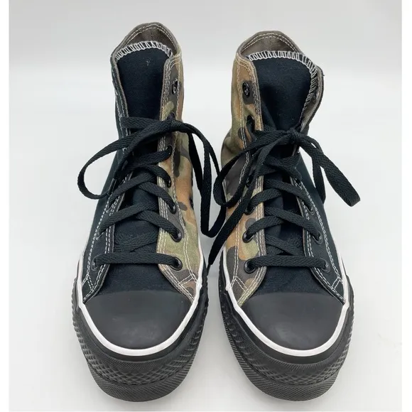 Camo and Black Converse High Top Shoes. Size 7 1/2