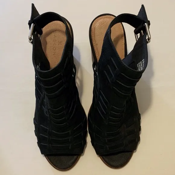 Caslon Martin Sandals Black Oiled Nubuck Leather
