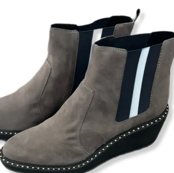 Cecelia New York Gemma Suede Boots in Grey Suede Womans MSRP $225 3087 3088 3089