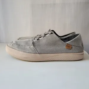 Chaco men's grey Ojai sneakers size  12