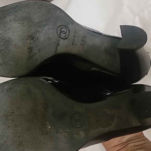 CHANEL 💯 AUTHENTHIC VINTAGE BLACK PATENT LEATHER HEEL OXFORD SHOES PRE-OWNED 37