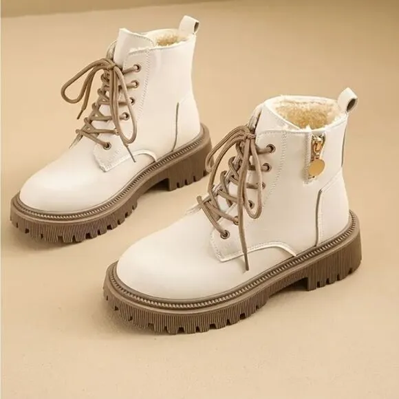 Chic beige thick sole boots sz 8
