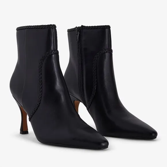 Chic Black Ankle Boots