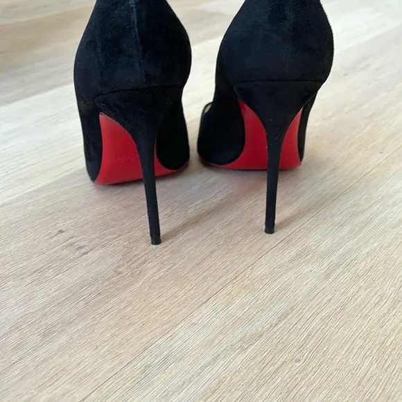 Christian Louboutin Black Heels Classic Elegance