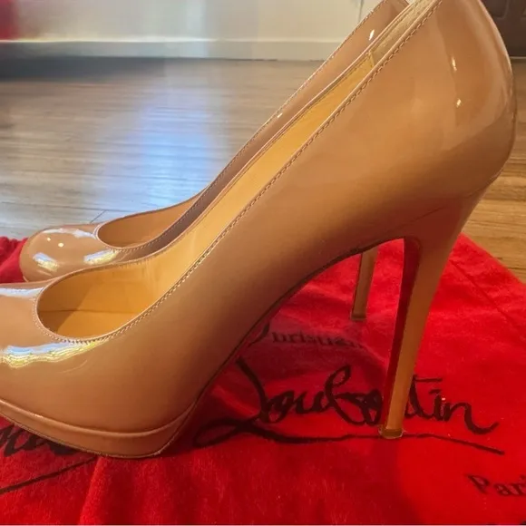 Christian Louboutin Tan Red Heels
