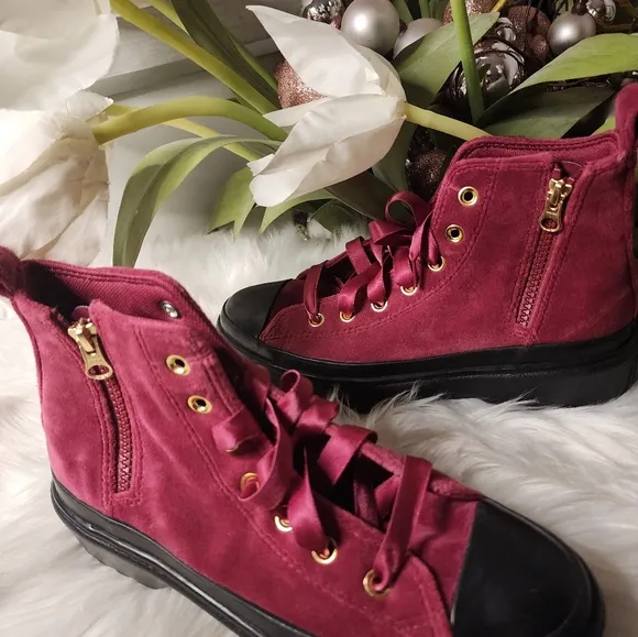 Chuck Taylor All Star Lugged Lift Platform Velvet women shoes size7.5 new