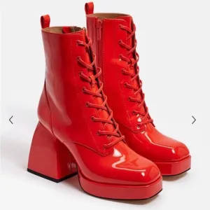 Circus Sam Edelman Karter Poppy Lace Up Platform Bootie Boot Shoes Square Toe