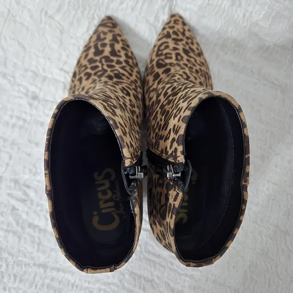 CIRCUS SAM EDELMAN KIRBY Kitten Heel Chic Ankle Boots Women's Leopard Print Sz 6