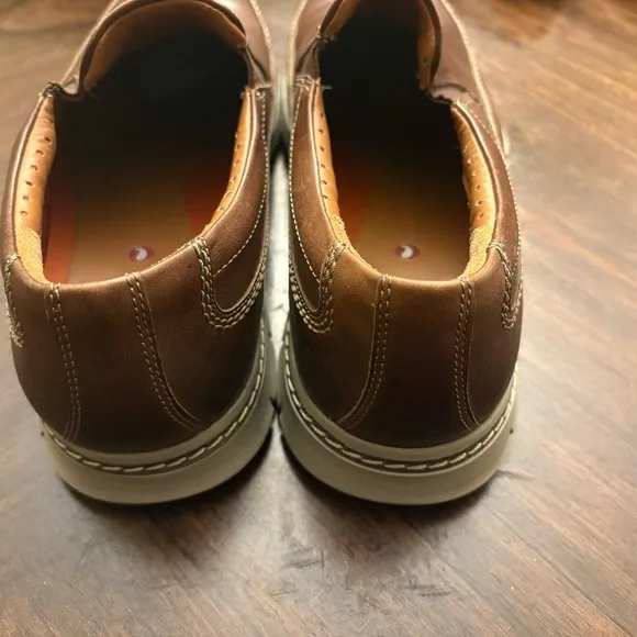 Clarks Brown Leather Slip-On Loafers with Rubber Sole