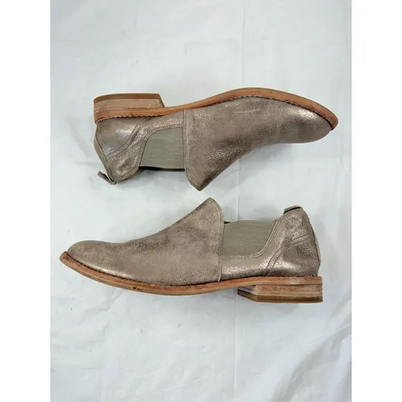 CLARKS EDENVALE PAGE Fashion Shoe Boots PEWTER SUEDE size 10