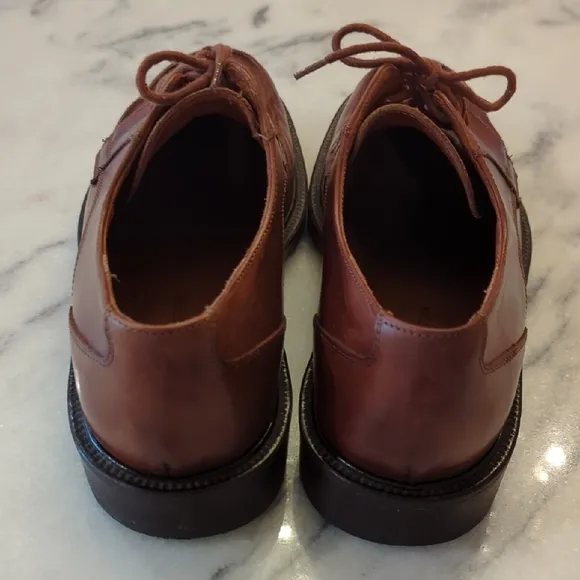 Classic Brown Leather Men's Shoes
