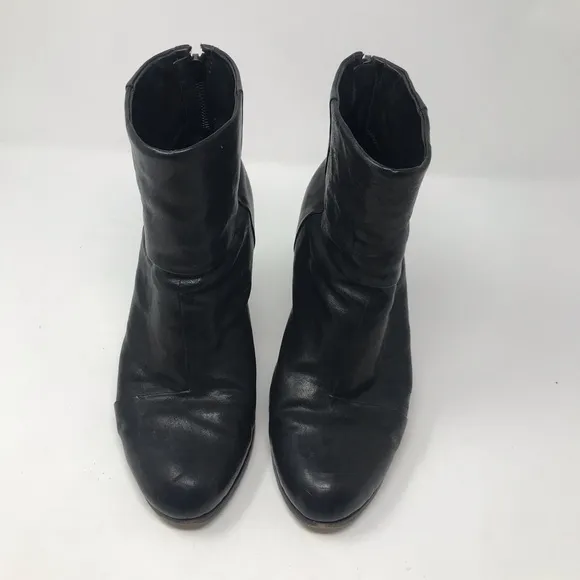 Classic Newbury Boots Size 38 Black