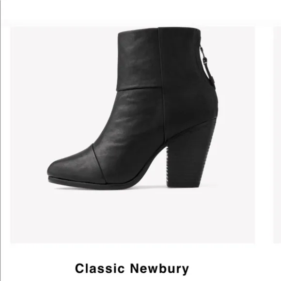 Classic Newbury Boots Size 38 Black