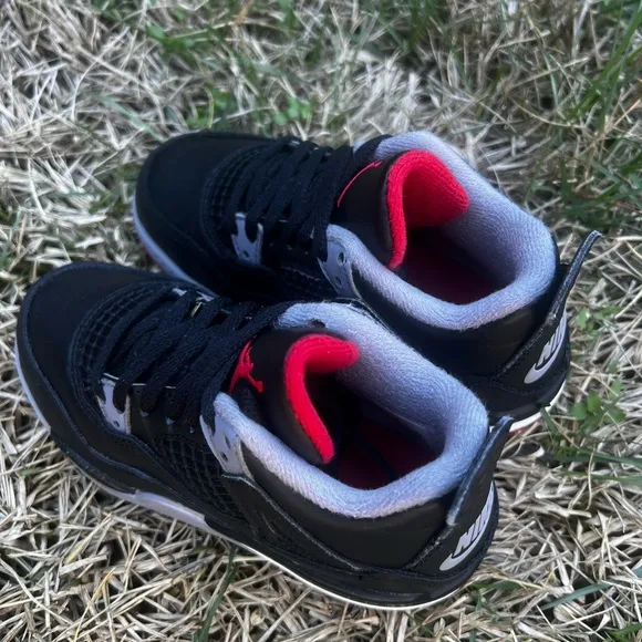 CLEAN Air Jordan 4 Retro Reimagined Bred size 11c Todder shoes 2024