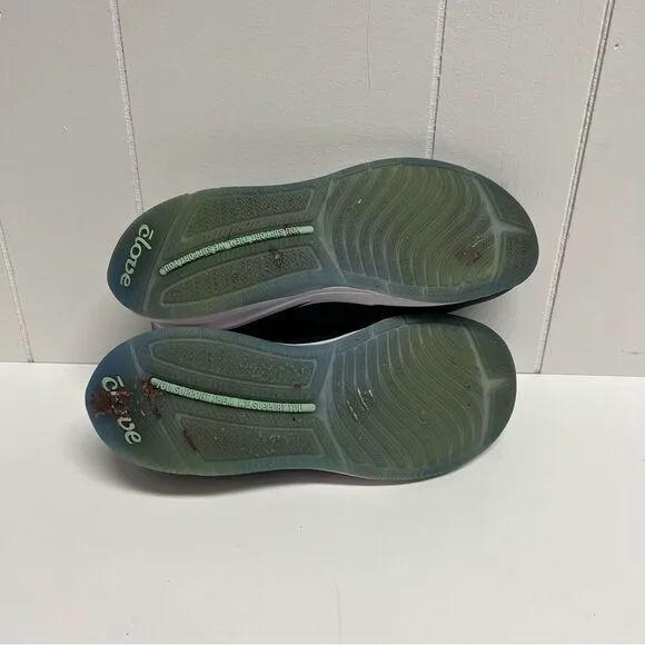 Clove Women’s Classic Night Shift Shoes Size 8