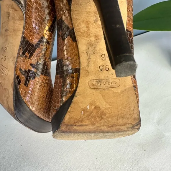 Coach Buffy Python Snake Skin Q645 Leather Heels Size 9.5B