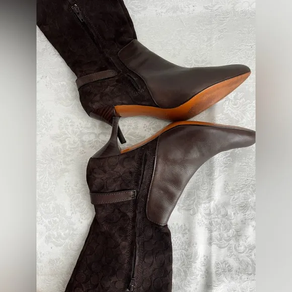 COACH Signature “C” Leather &amp; Suede Brown Boots, EUC