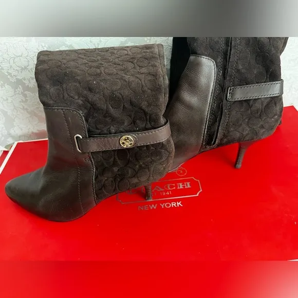 COACH Signature “C” Leather &amp; Suede Brown Boots, EUC