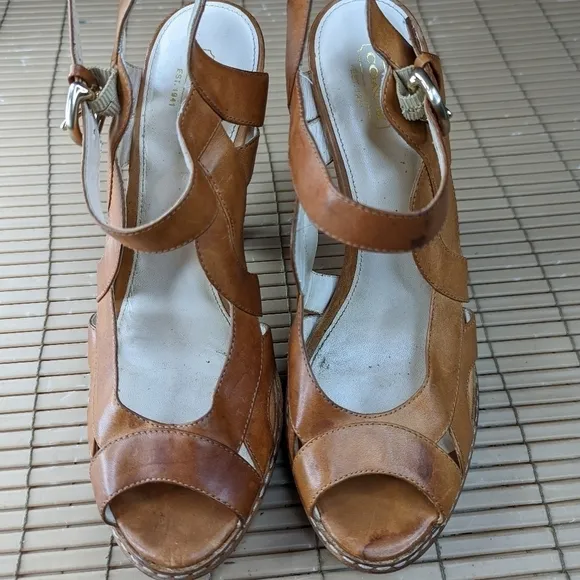 Coach Tamara Vachetta Strappy Heels Women's Shoes Size US 9.5 B Natural. Brown l