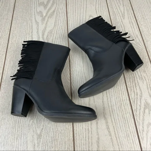 Code West Hugs N Kisses Fringe Western Boots 9M Black Faux Leather $110