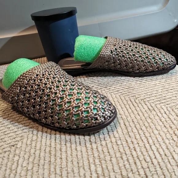 Cole Haan 8AA vintage 90s woven bronze leather mule sandals leather outsole