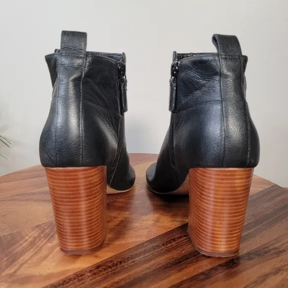 Cole Haan Black Leather Peep Toe Heeled Booties Size 7.5 B