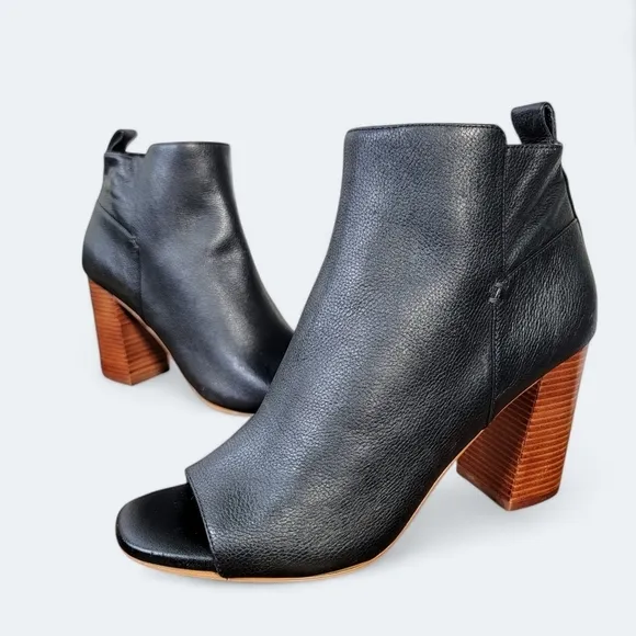 Cole Haan Black Leather Peep Toe Heeled Booties Size 7.5 B