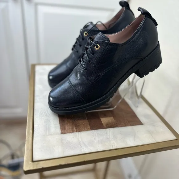Cole Haan‎ NWB size 8.5b black Camea Oxford shoes