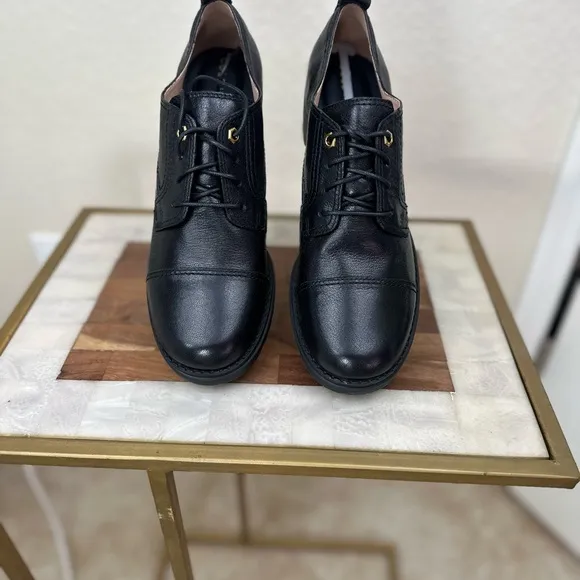 Cole Haan‎ NWB size 8.5b black Camea Oxford shoes