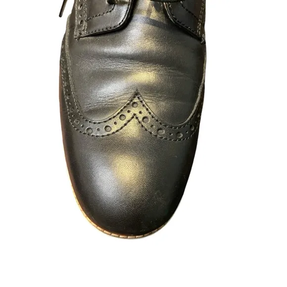 Cole Haan Original Wingtip Oxford Black Leather Shoes Size 8 1/2M