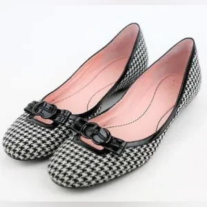 COLE HAAN Women's 7.5 B - Black &amp; whited hounds tooth fabric ballet flats shoes