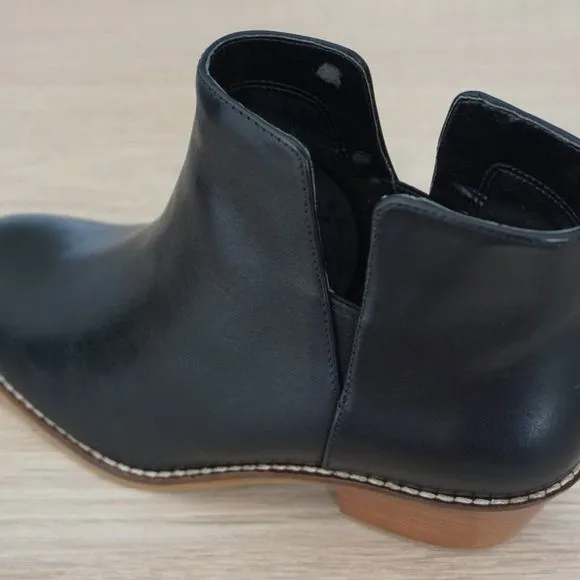 Cole Haan Women's Abbot Ankle Booties Black Leather Size 5C