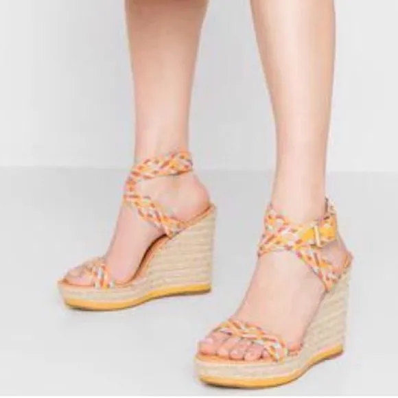 Colorful Woven Wedge Sandals by Madden Girl Size 7
