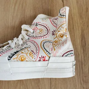 ⭐Converse Chuck 70 Plus Hi Sz 7 Mens Shoes Beige Floral Paisley Sneakers A08172C