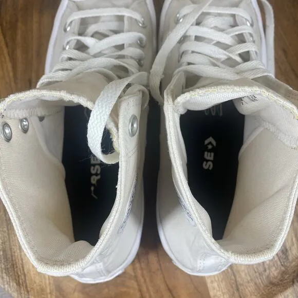 Converse Chuck Taylor All Star Womens Triple White Size 9 Lugged High Top Shoes