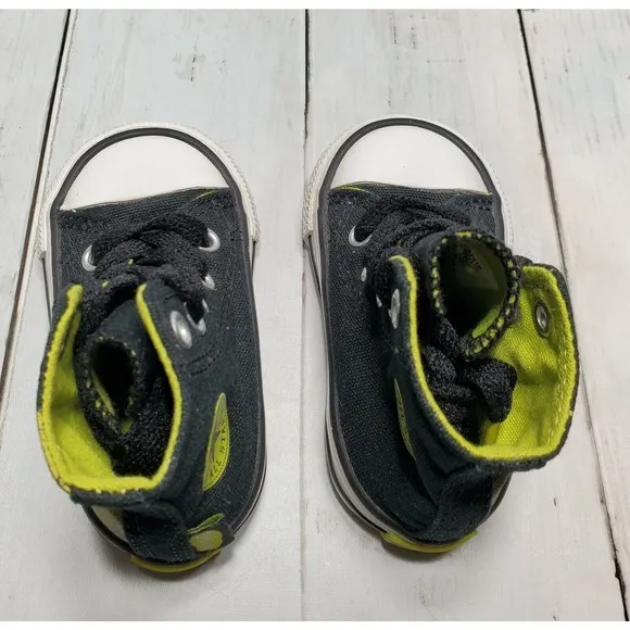 Converse Chuck Taylor High Top Shoes Infant Size 3 Dr. Seuss The Grinch Black