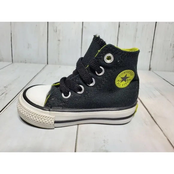 Converse Chuck Taylor High Top Shoes Infant Size 3 Dr. Seuss The Grinch Black