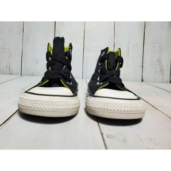 Converse Chuck Taylor High Top Shoes Infant Size 3 Dr. Seuss The Grinch Black