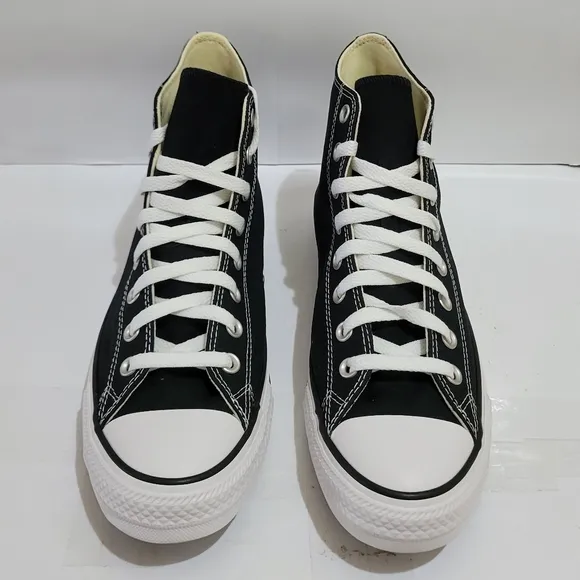 Converse Chuck Taylor Unisex All Star Hi Sneakers Black