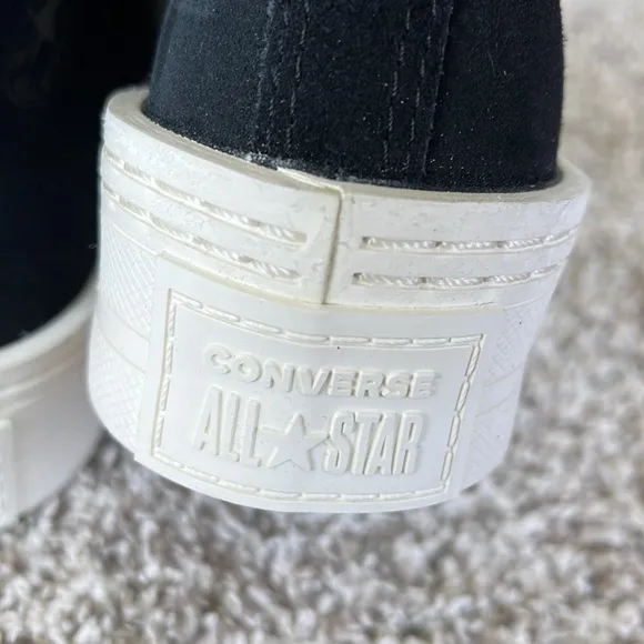 Converse Chuck Taylor Women's All Star Modern Lift Mono Platform Suede Shoes